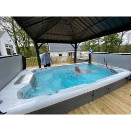 Swim Spa Danube W-Flow