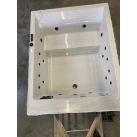 Μπανιέρα Elli 200x160cm, με κάθισμα σε λευκό χρώμα χωρίς  επένδυση