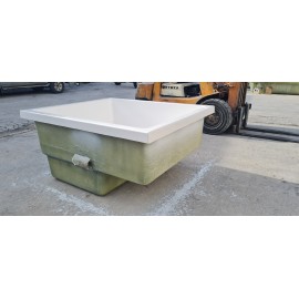 Πολυεστερική μπανιέρα Jacuzzi ATHINA 1,50 x 1,25 x 0.95 m